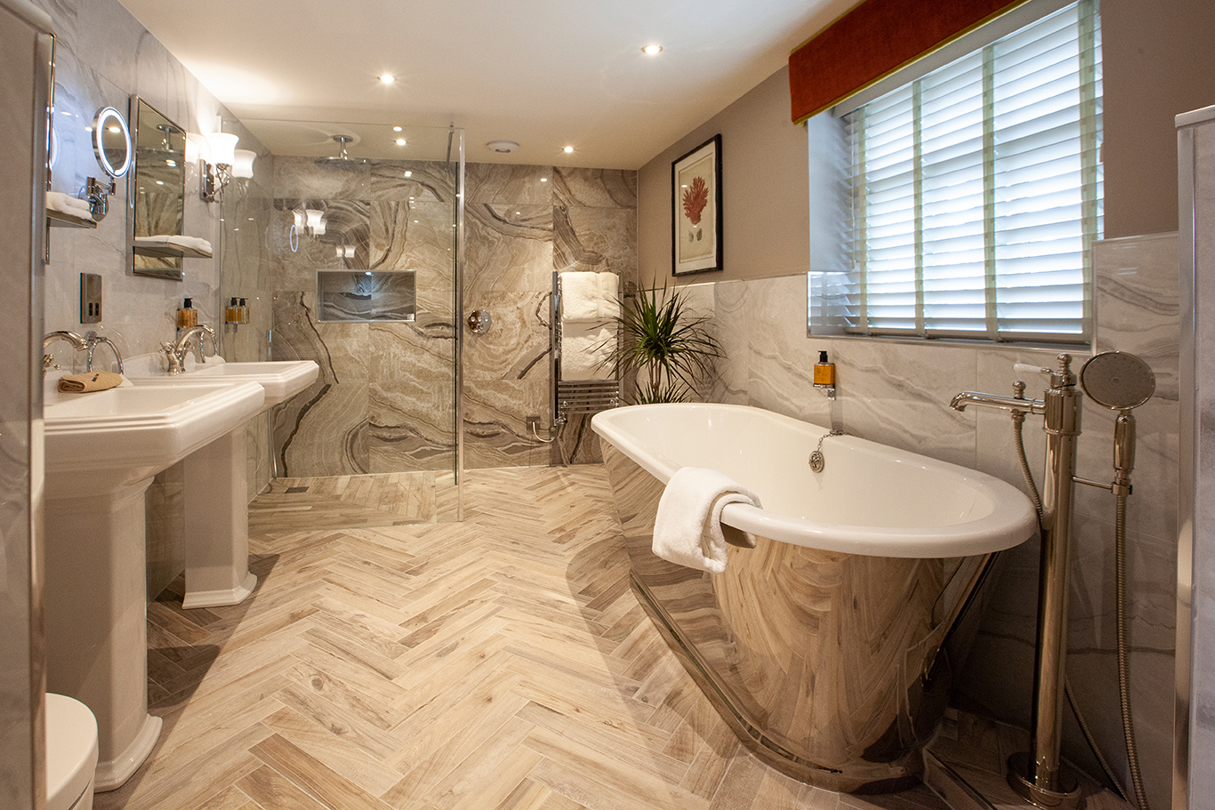 The Fox and Hounds Country Inn Pinfold Luxury Cottage Bedroom En-suite Bathroom